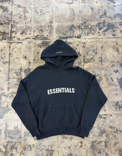ESSENTIAL KNIT HOODIE
