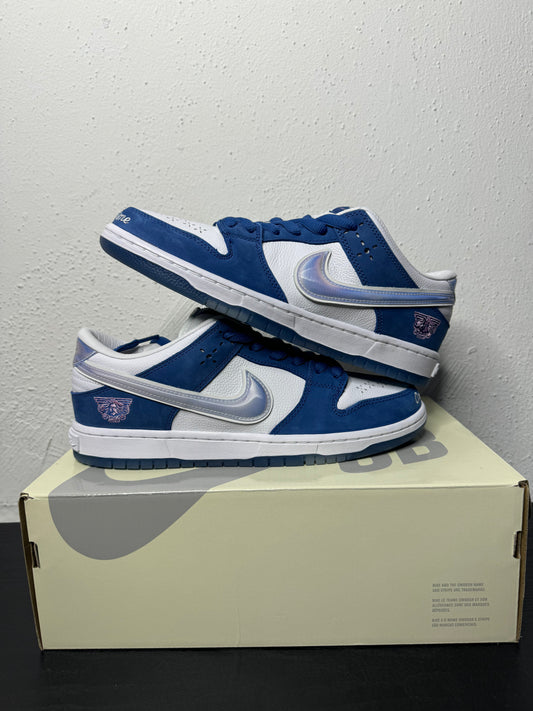 DUNK LOW SB BORN AND RAISED