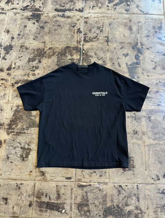 ESSENTIAL FOG BLACK TEE