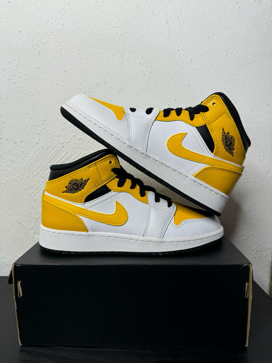 JORDAN 1 MID UNIVERSITY GOLD