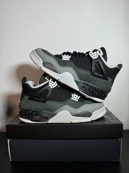 JORDAN 4 FEAR (USED)