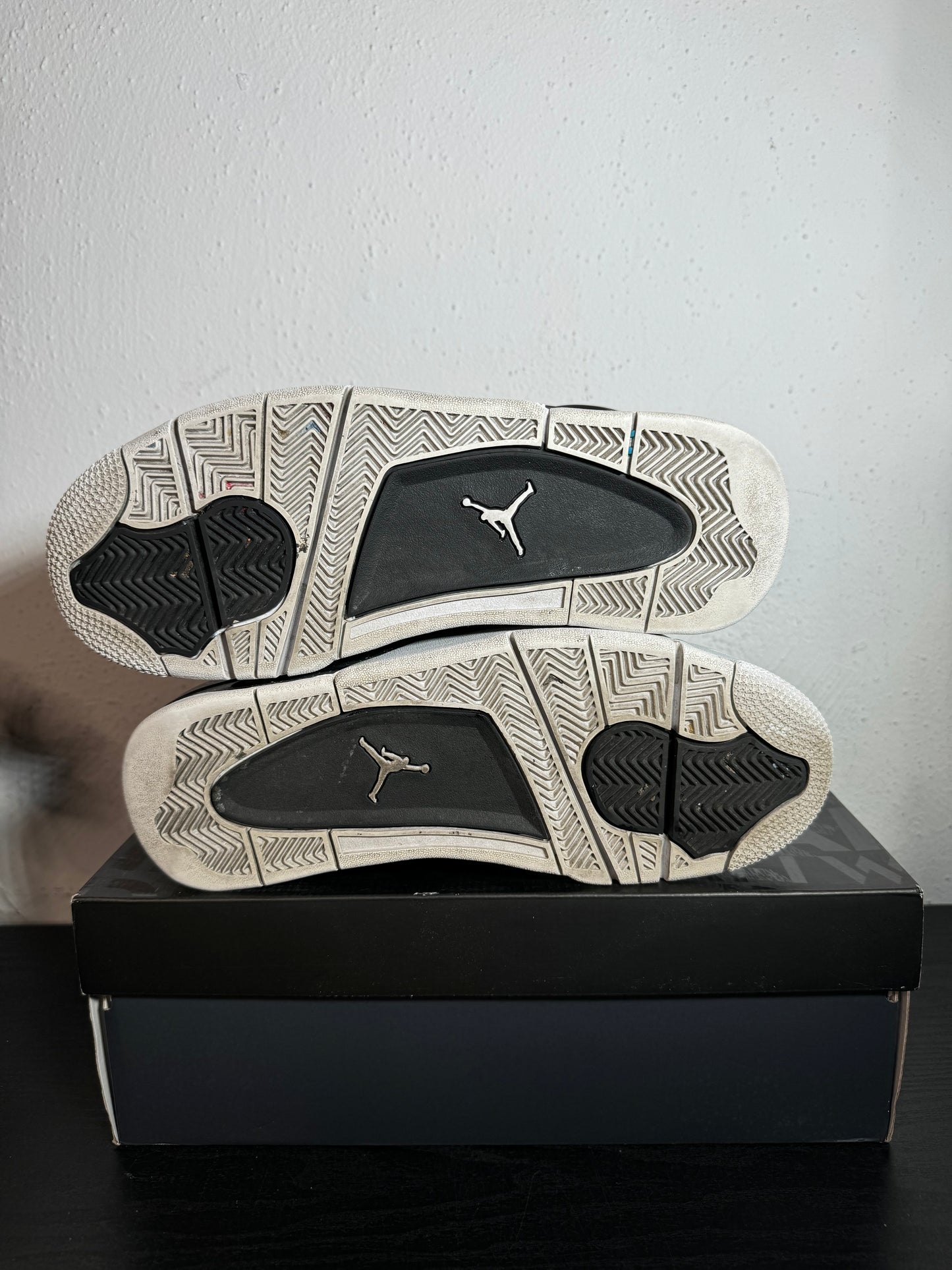 JORDAN 4 FEAR (USED)