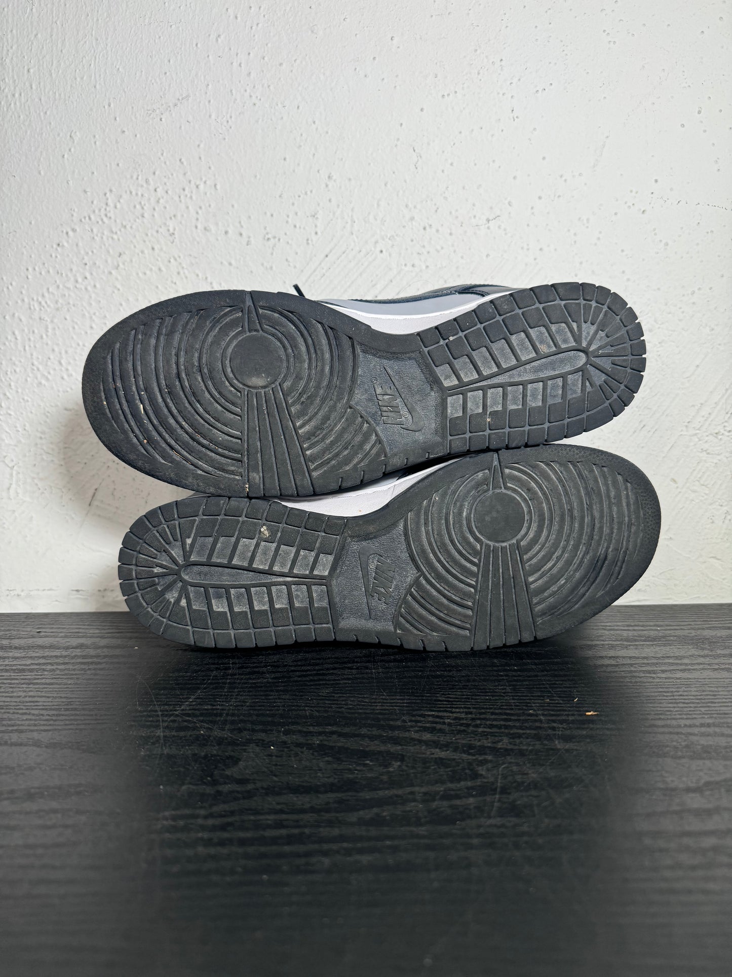 DUNK LOW GEORGETOWN (USED) (NO BOX)