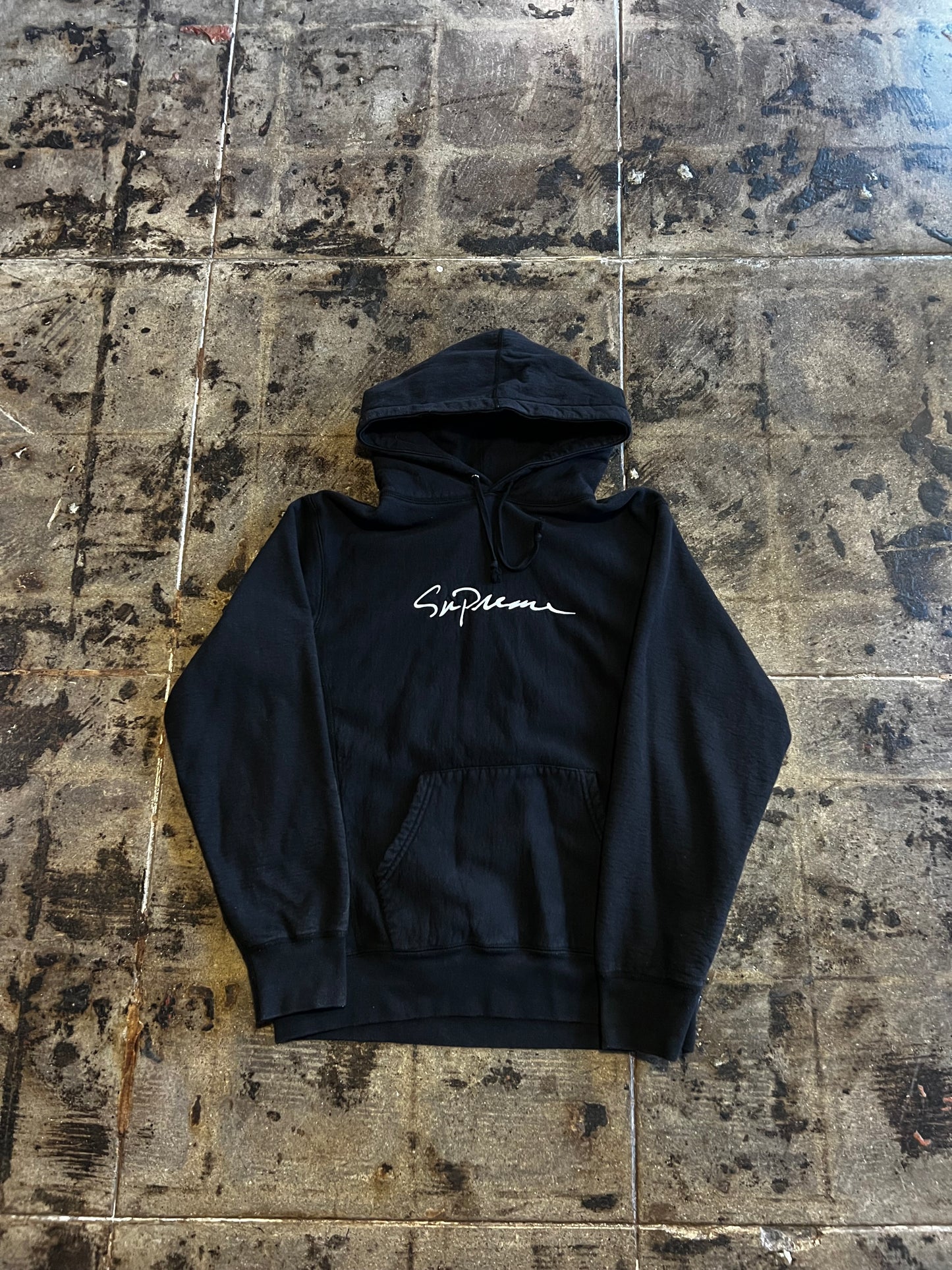 SUPREME CLASSIC SCRIPT BLACK HOODIE