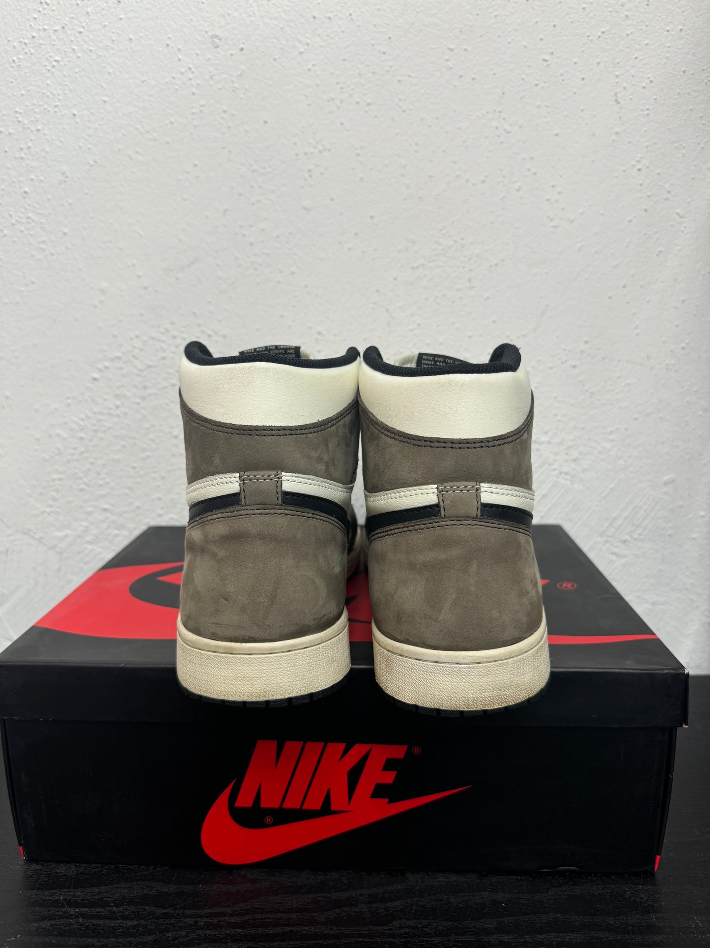 JORDAN 1 MOCHA (USED