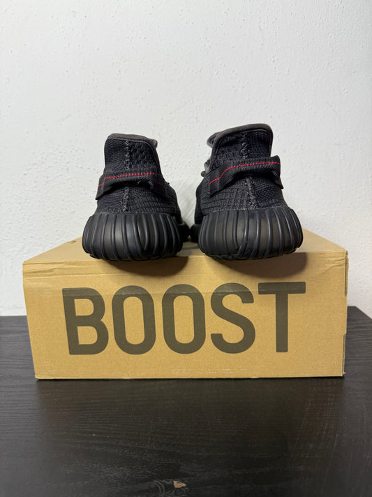 YEEZY 350 V2 BLACK (NON REFLECTIVE)