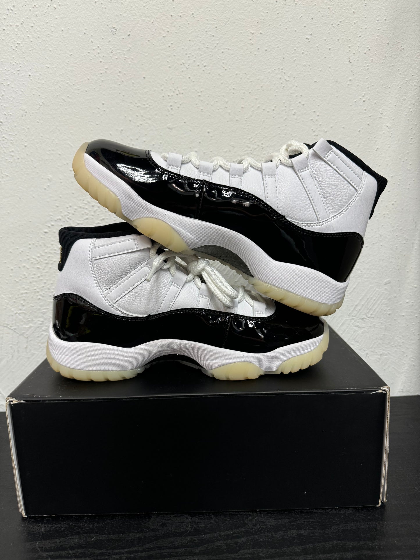 JORDAN 11 GRATITUDE