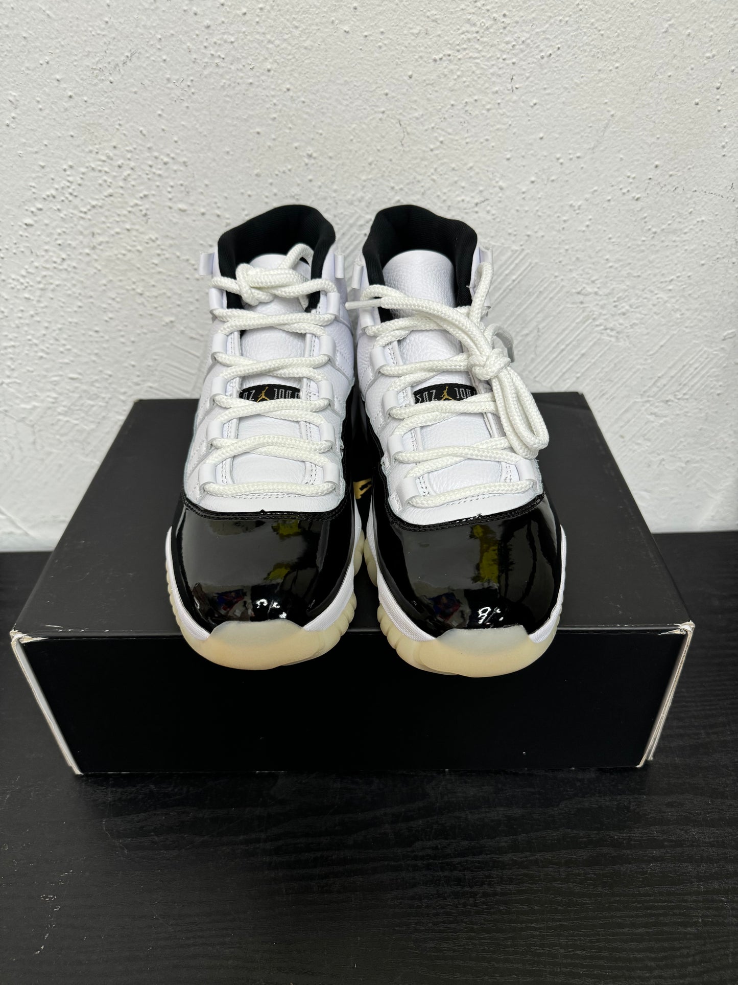 JORDAN 11 GRATITUDE