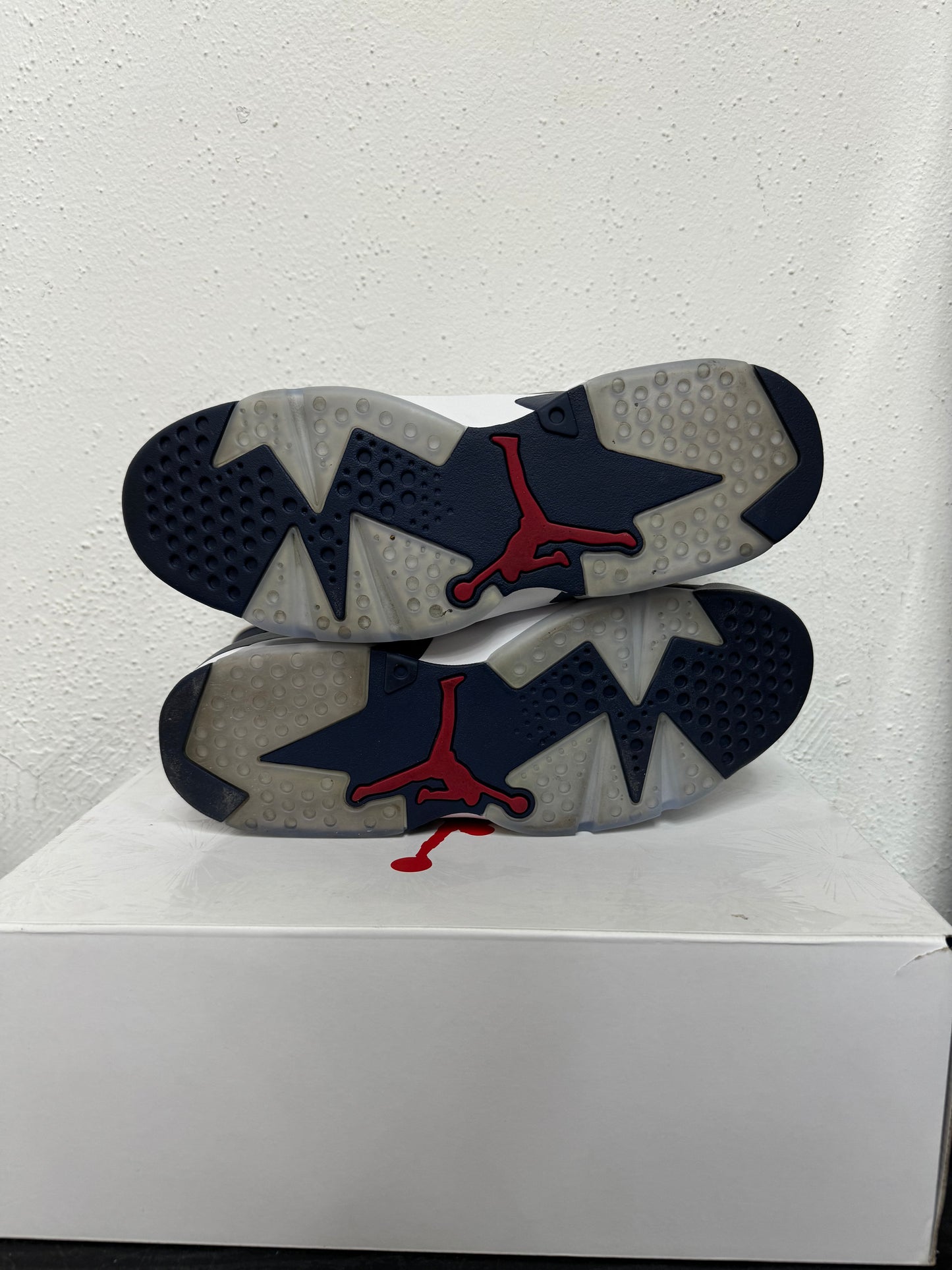 JORDAN 6 OLYMPIC (USED)