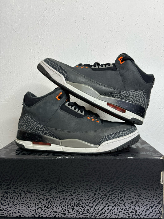 JORDAN 3 FEAR (USED) / 10.5