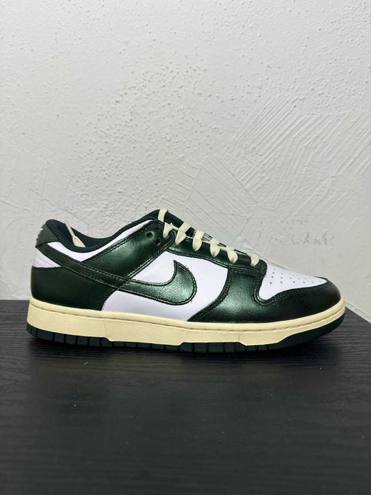 DUNK LOW VINTAGE GREEN
