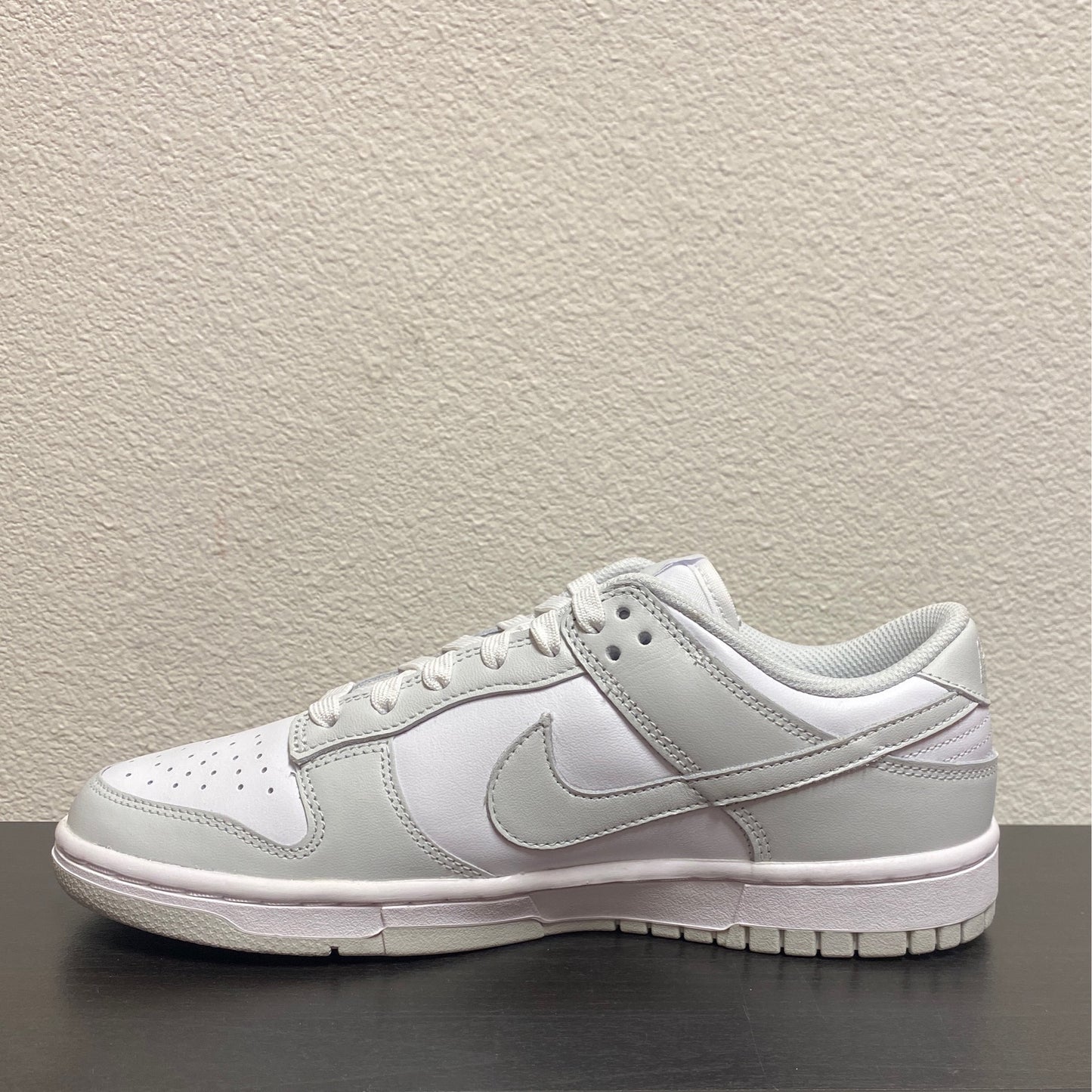 DUNK LOW PHOTON DUST