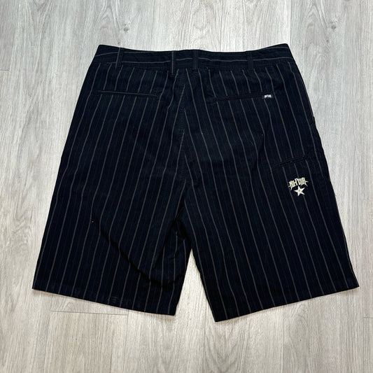 NO FEAR STRIP BLACK JORTS SIZE: 40