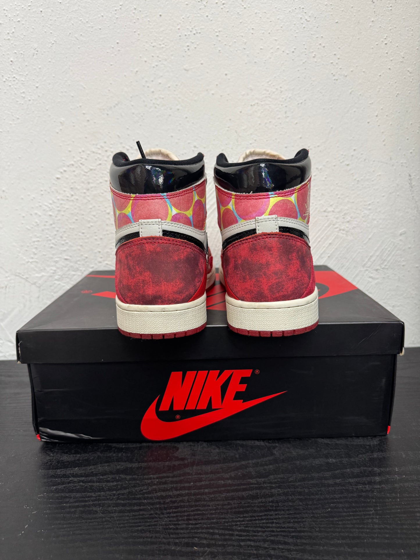 JORDAN 1 SPIDERMAN ACROSS THE SPIDER VERSE (USED)