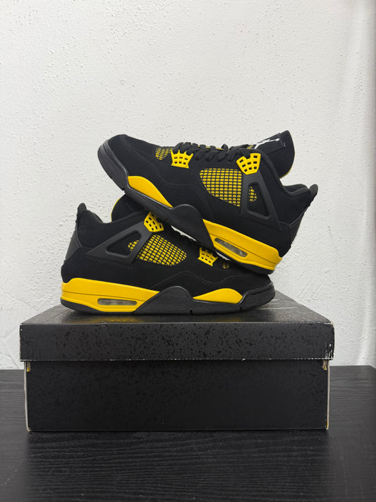 JORDAN 4 THUNDER (USED)