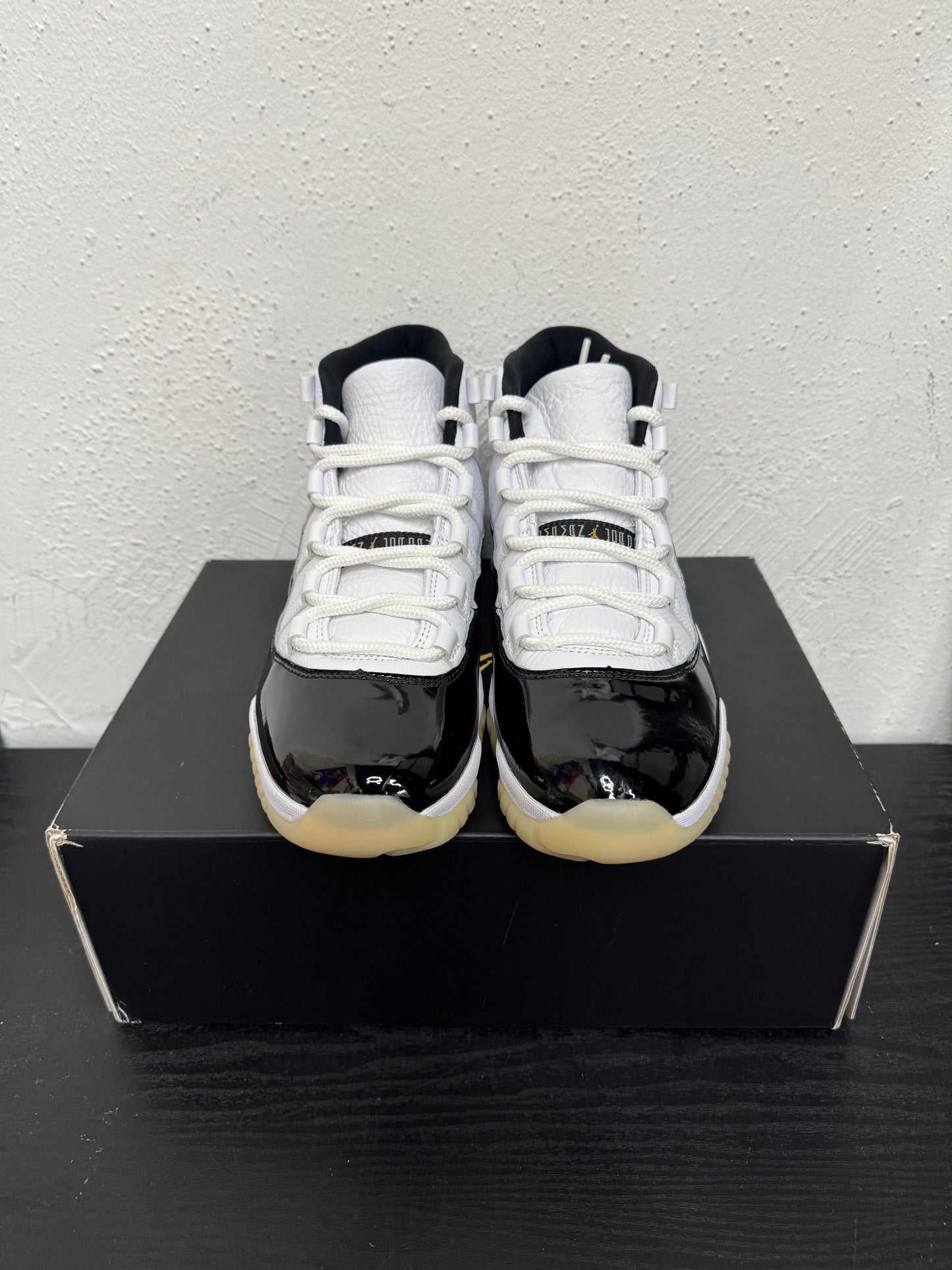 JORDAN 11 DMP GRATITUDE (USED