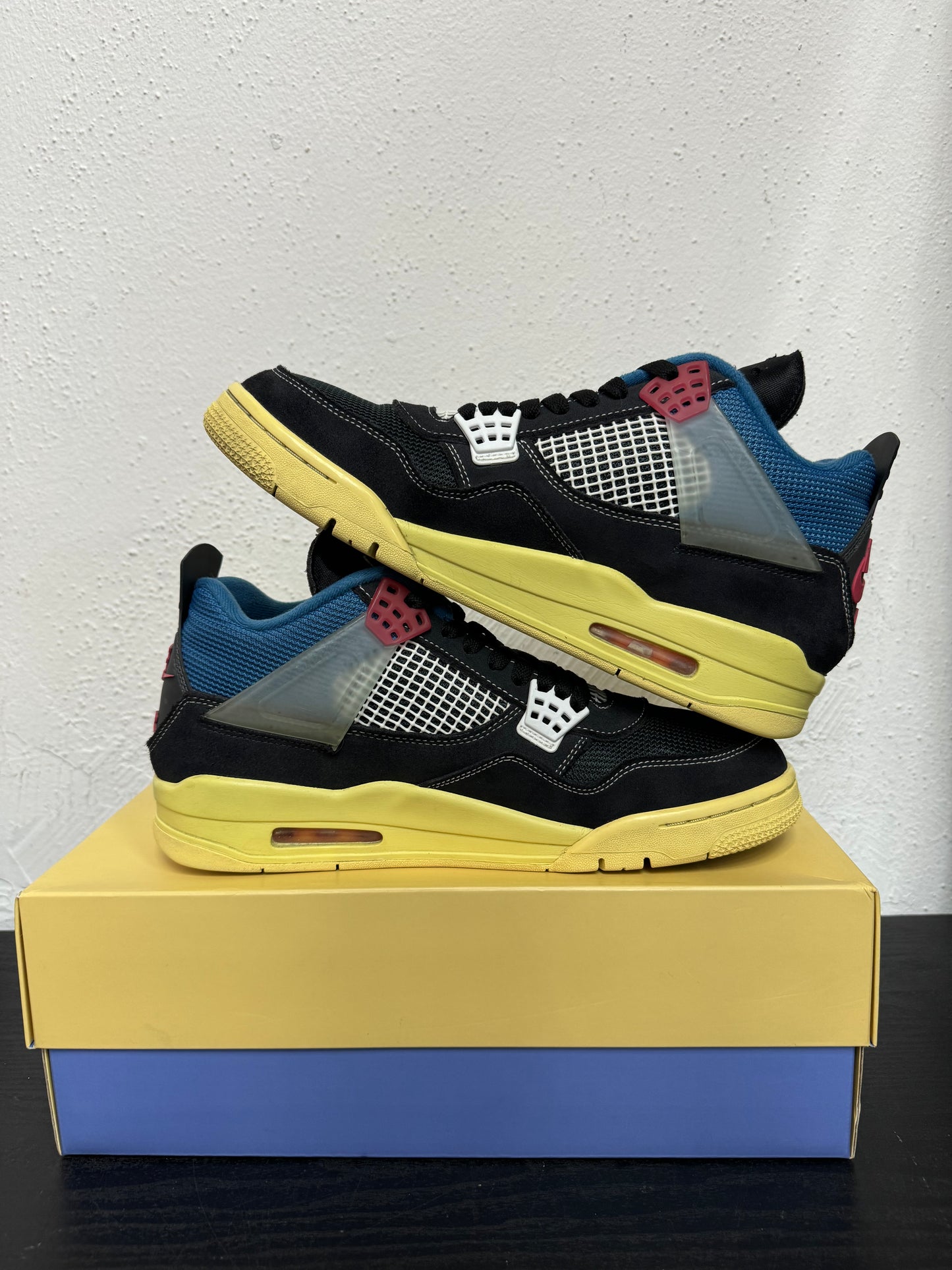 JORDAN 4 UNION OFF NOIR (USED