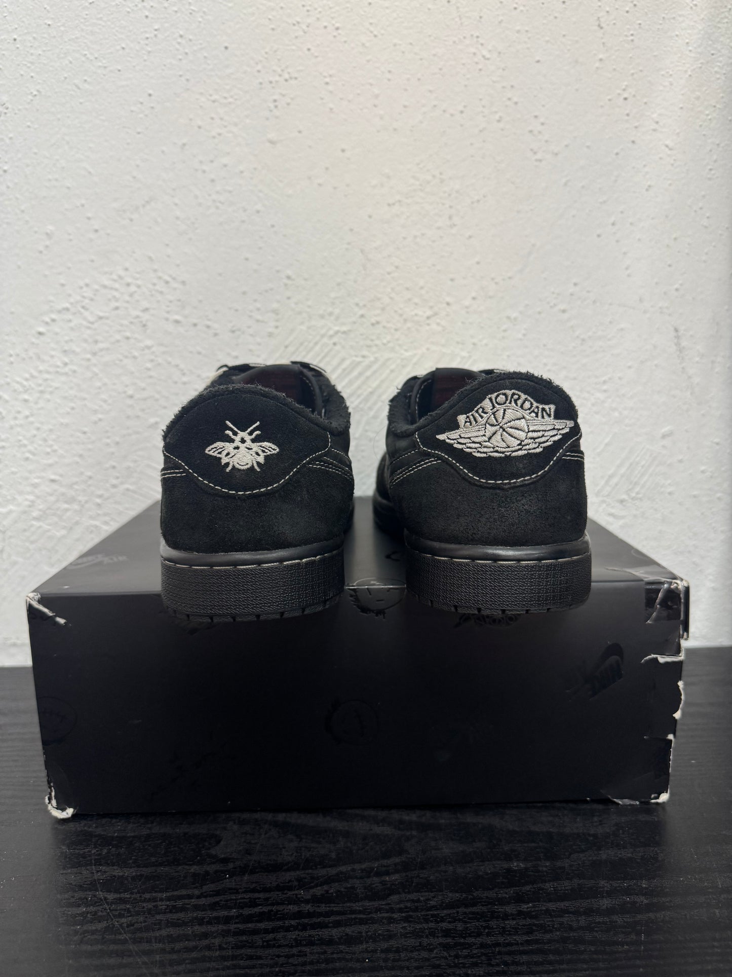 JORDAN 1 LOW TRAVIS PHANTOM (USED)