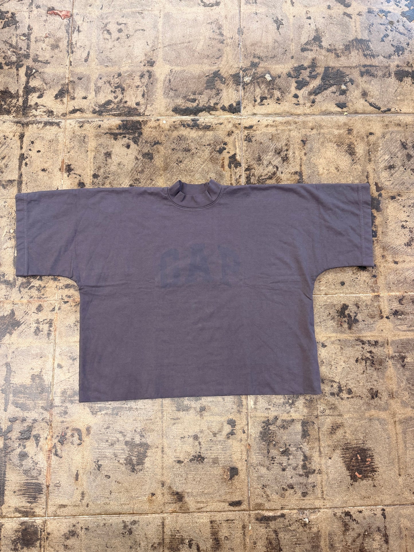YEEZY GAP PURPLE TEE