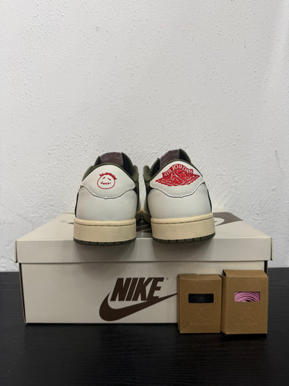 JORDAN 1 TRAVIS SCOTT MEDIUM OLIVE