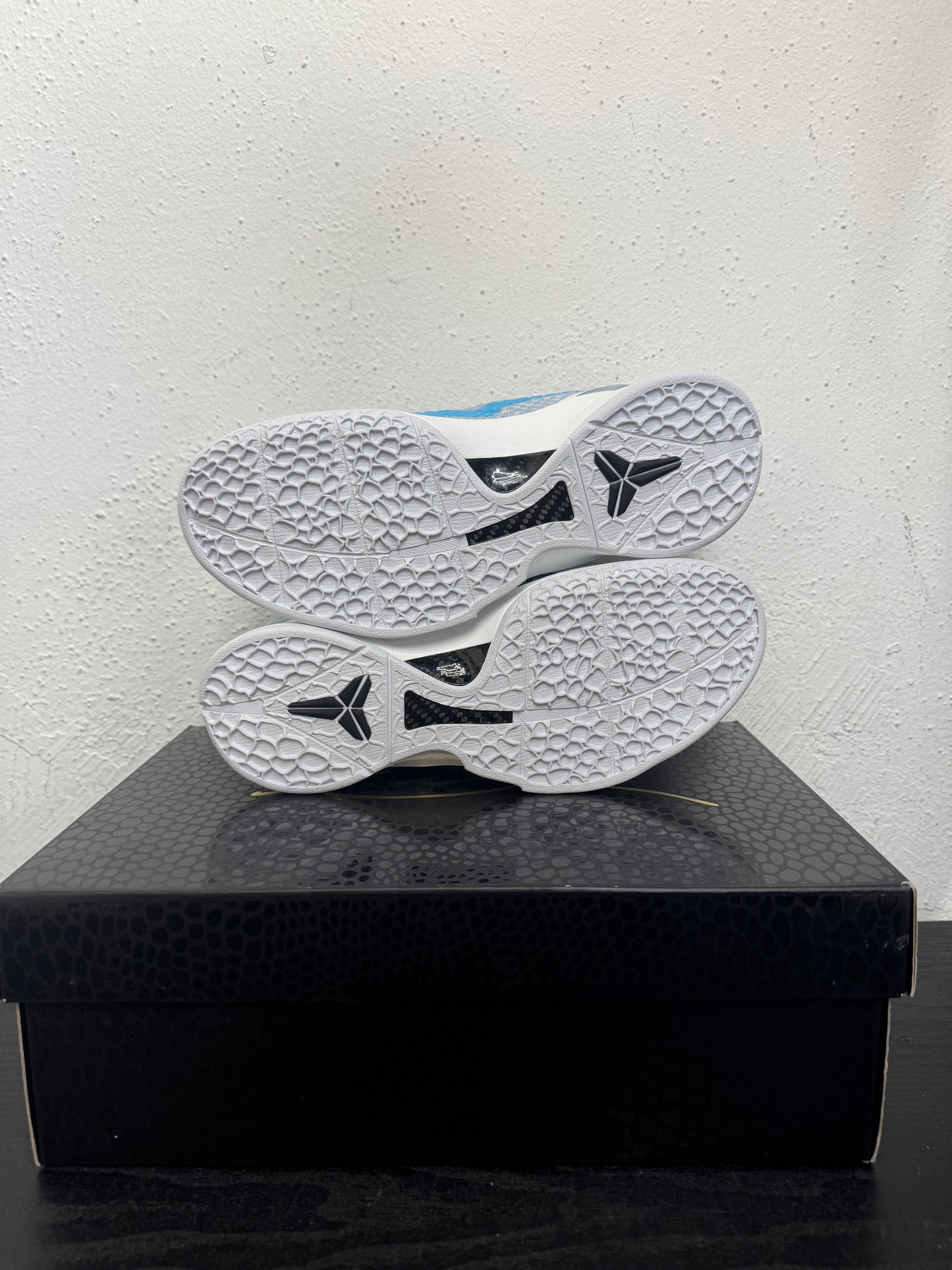 KOBE 6 CAITLIN CLARK LIGHT ARMORY BLUE