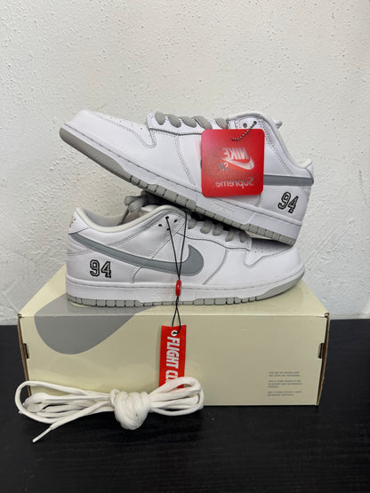 DUNK LOW SUPREME 94 METALLIC SILVER