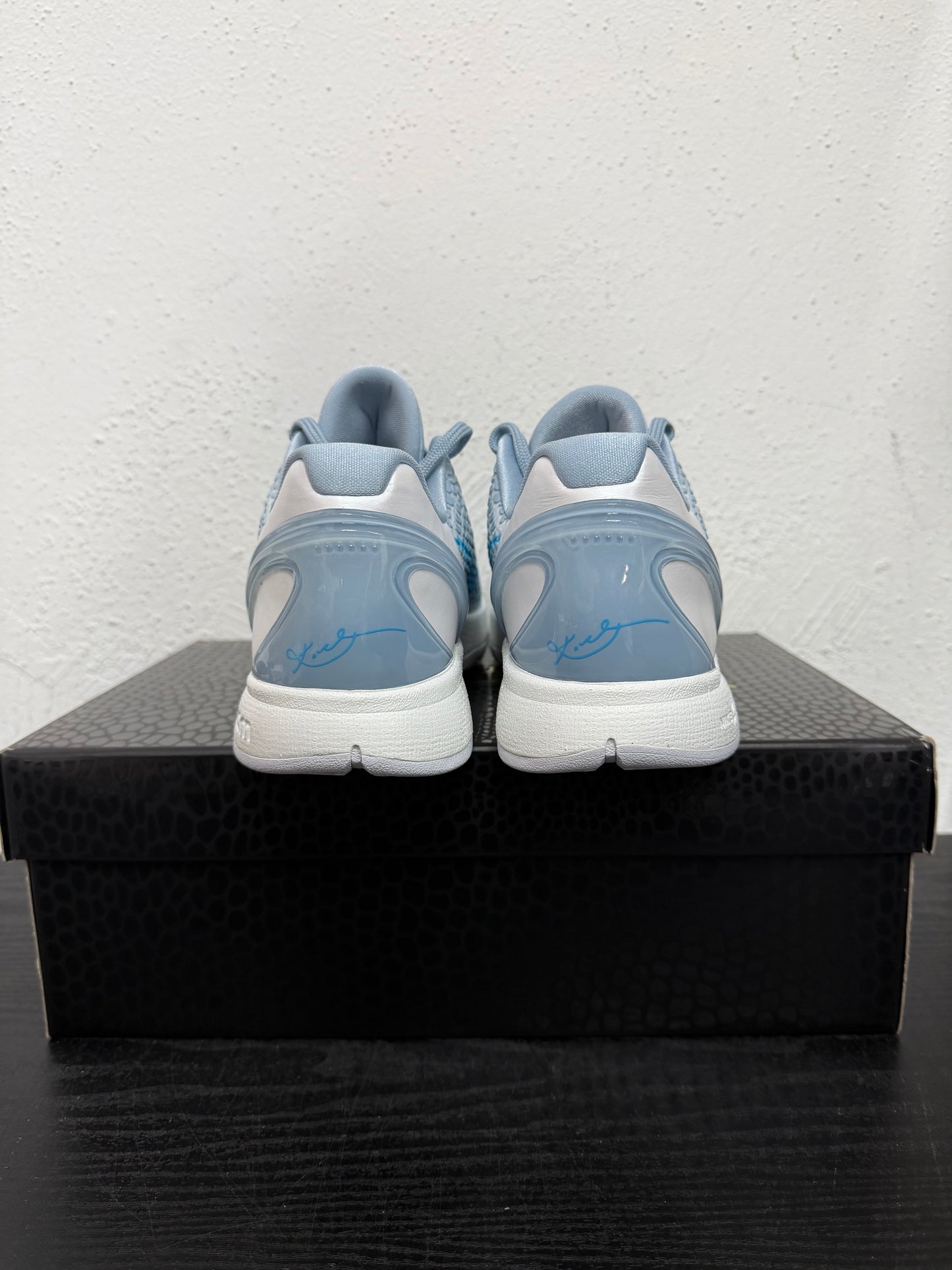 KOBE 6 CAITLIN CLARK ARMORY BLUE