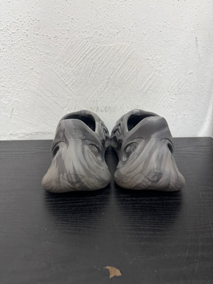 YEEZY FOAM RUNNER MX GRANITE (USED) (NB)