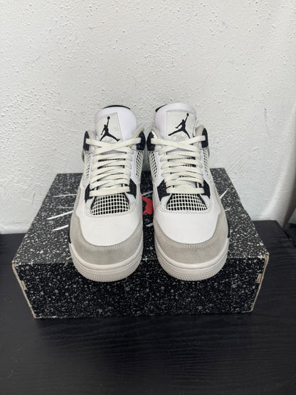 JORDAN 4 MILITARY BLACK (USED)