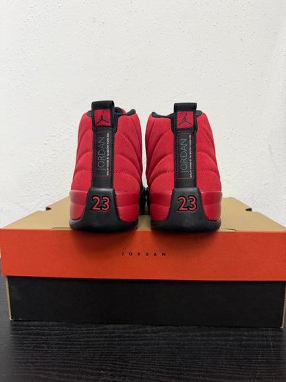 JORDAN 12 REVERSE FLU GAME