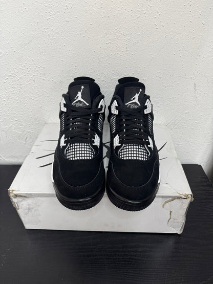 JORDAN 4 WHITE THUNDER