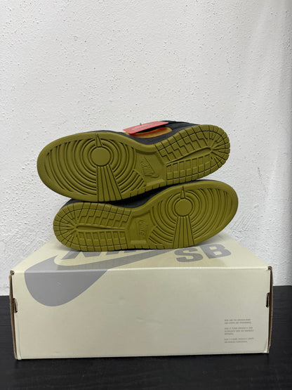 DUNK LOW SB SUPREME CAMPER GREEN