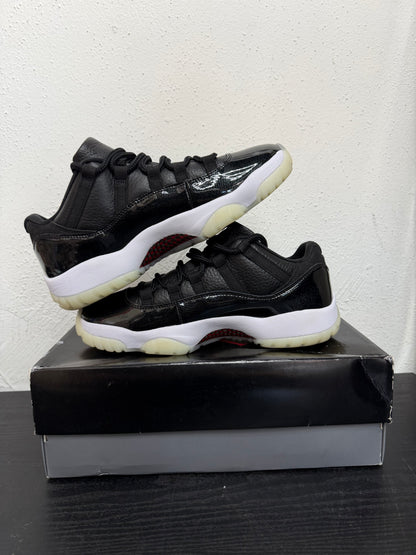 JORDAN 11 LOW 72-10 (USED)