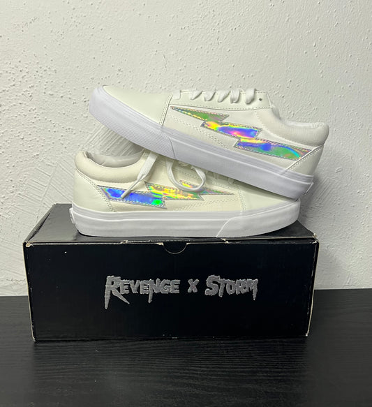 REVENGE STORM BOLT WHITE