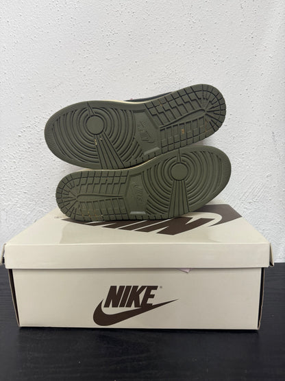 JORDAN 1 LOW TRAVIS SCOTT MEDIUM OLIVE (USED)