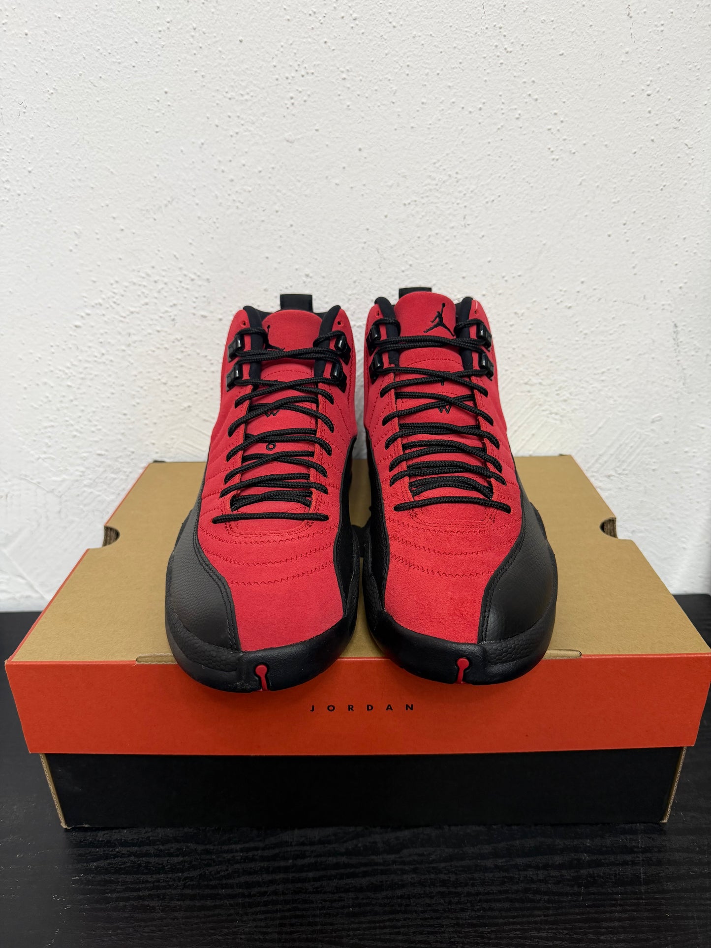 JORDAN 12 REVERSE FLU GAME