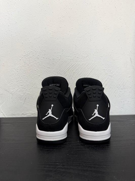 JORDAN 4 WHITE THUNDER (USED) (NB)