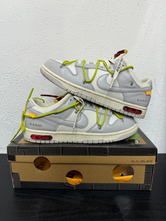 DUNK LOW OFF WHITE LOT 8 (USED)