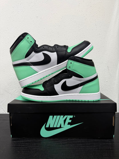JORDAN 1 GREEN GLOW