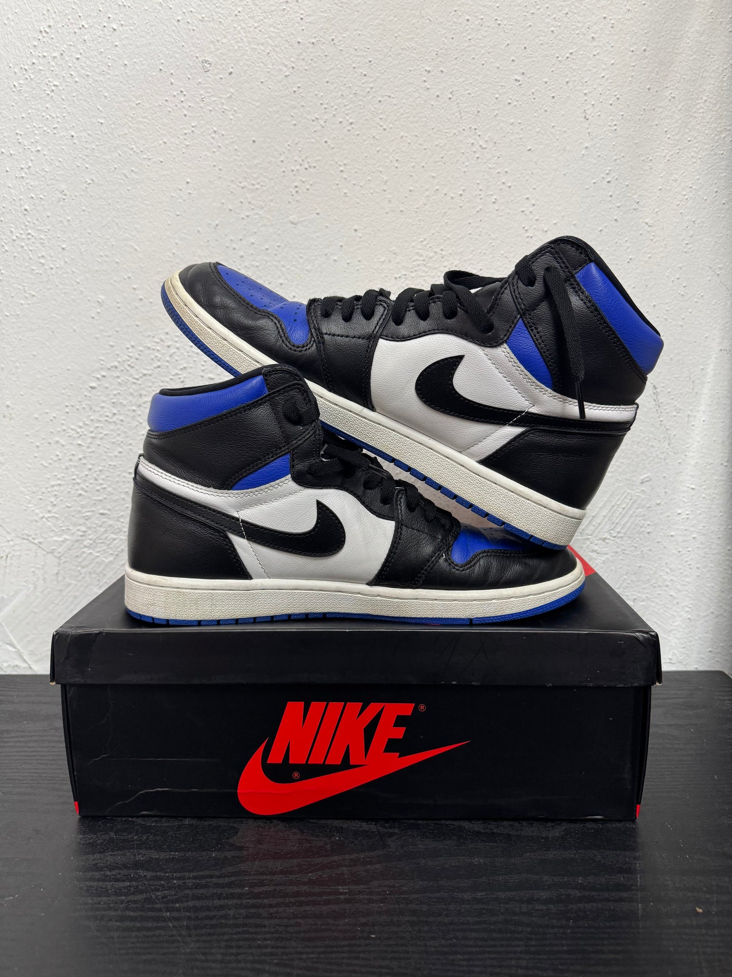 JORDAN 1 ROYAL TOE (USED