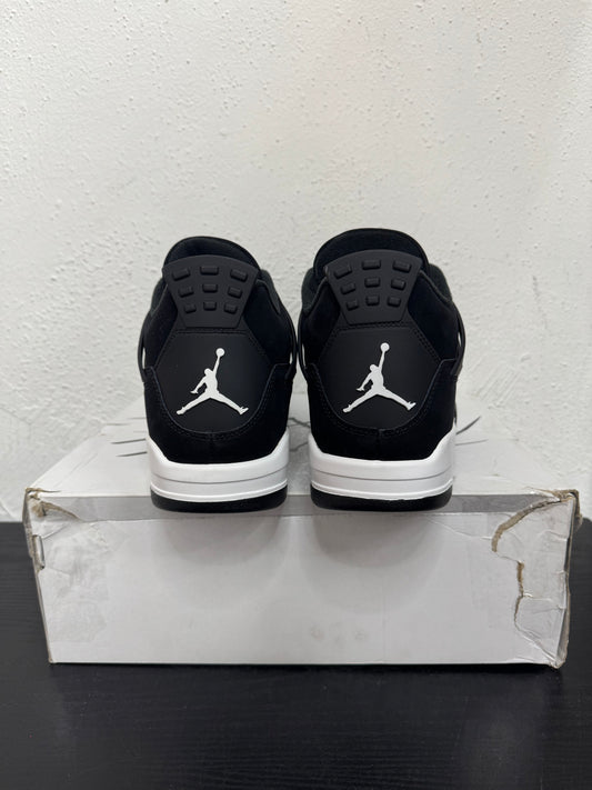 JORDAN 4 WHITE THUNDER