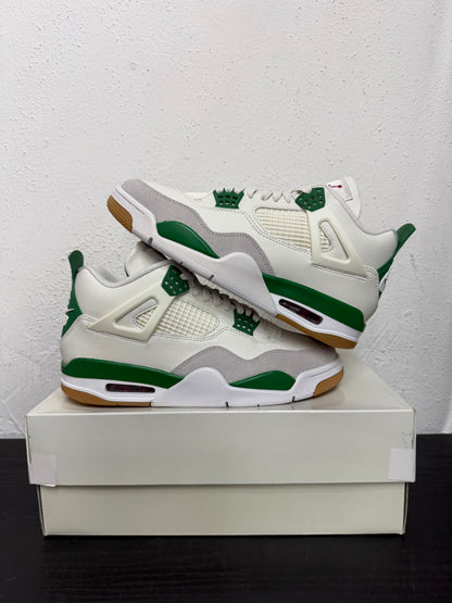 JORDAN 4 SB PINE GREEN
