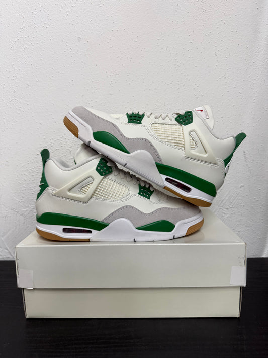 JORDAN 4 SB PINE GREEN