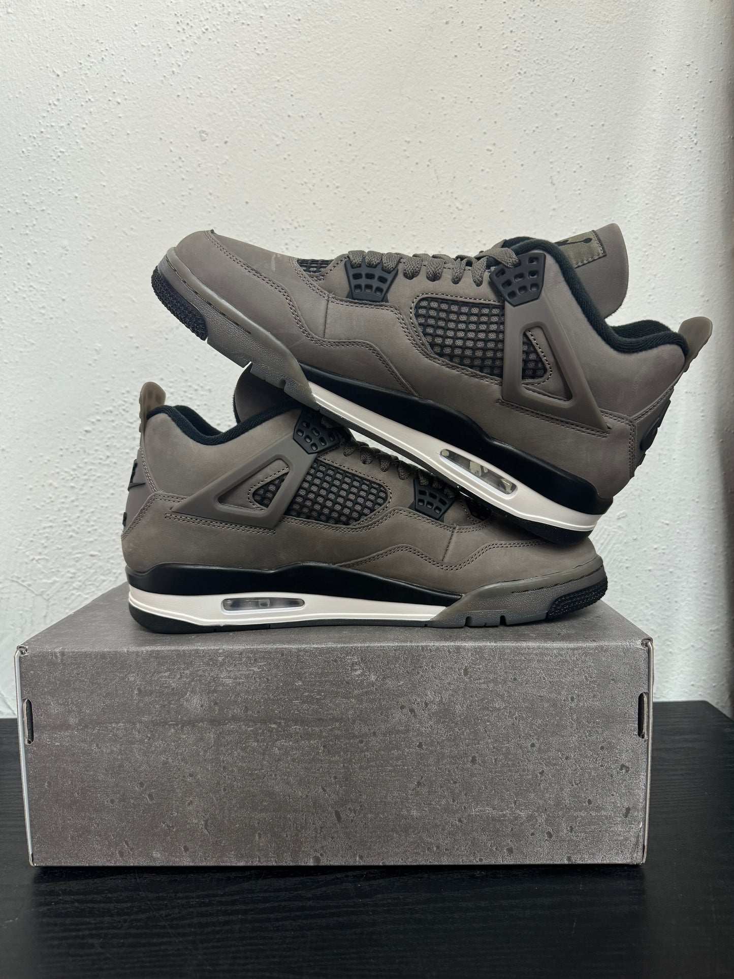 JORDAN 4 CAVE STONE