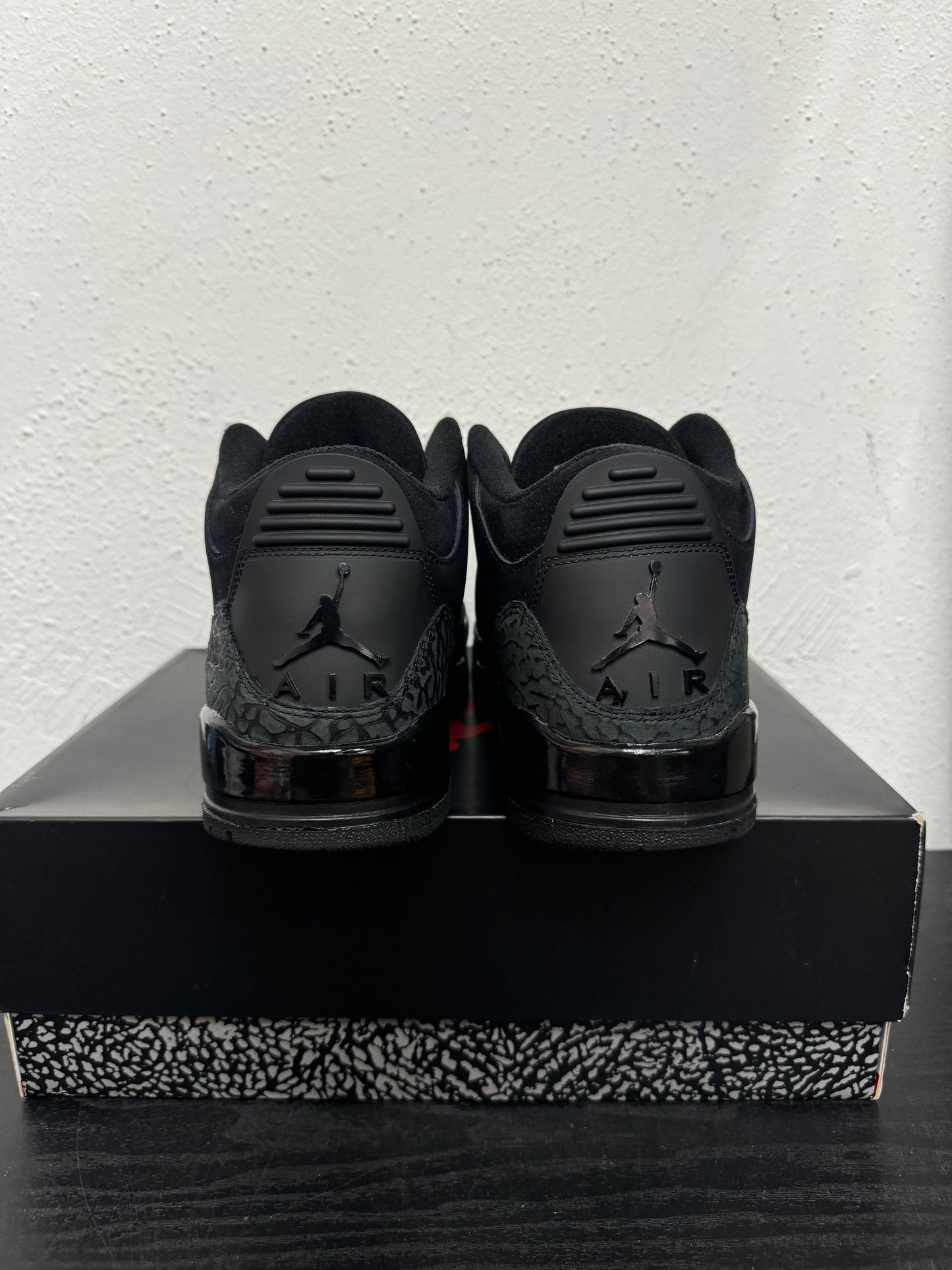 JORDAN 3 BLACK CAT (USED