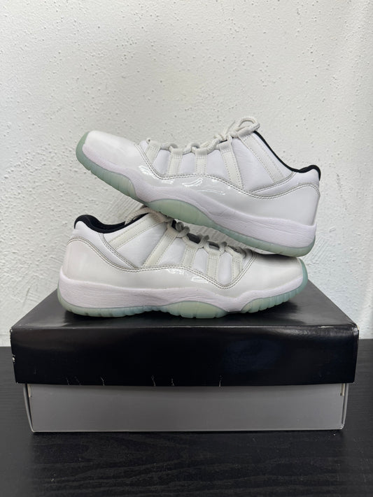 JORDAN 11 LOW LEGEND BLUE (USED)