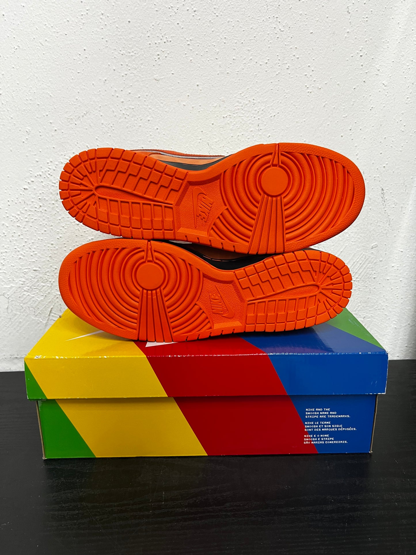 DUNK LOW SB ORANGE LOBSTER