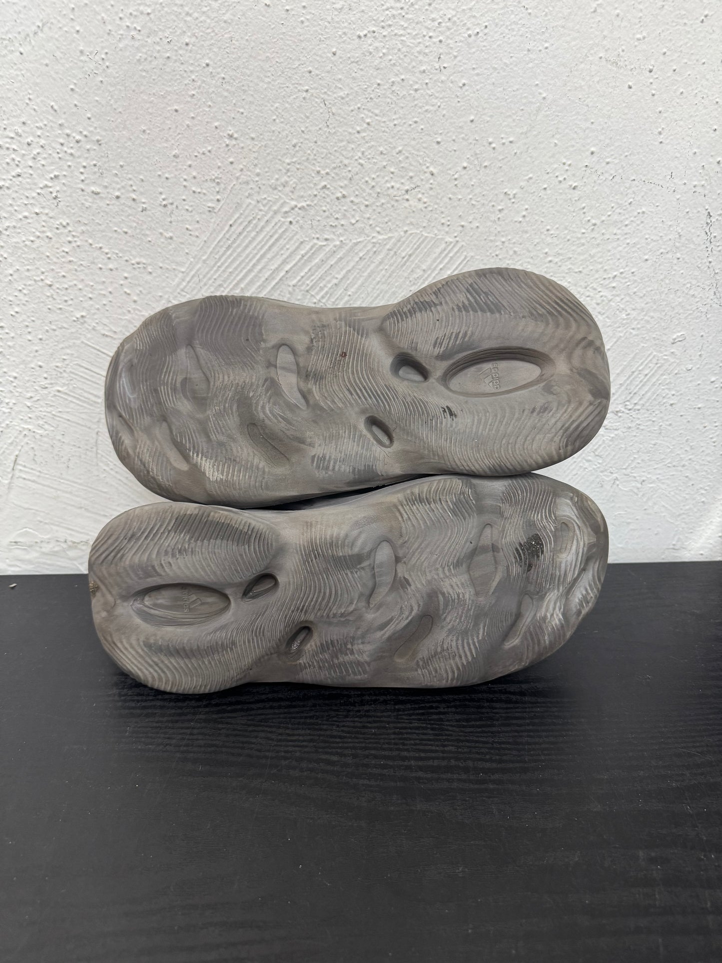 YEEZY FOAM RUNNER MX GRANITE (USED) (NB)