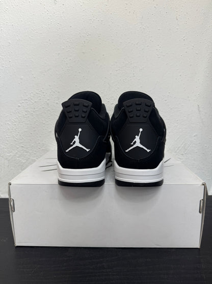 JORDAN 4 WHITE THUNDER