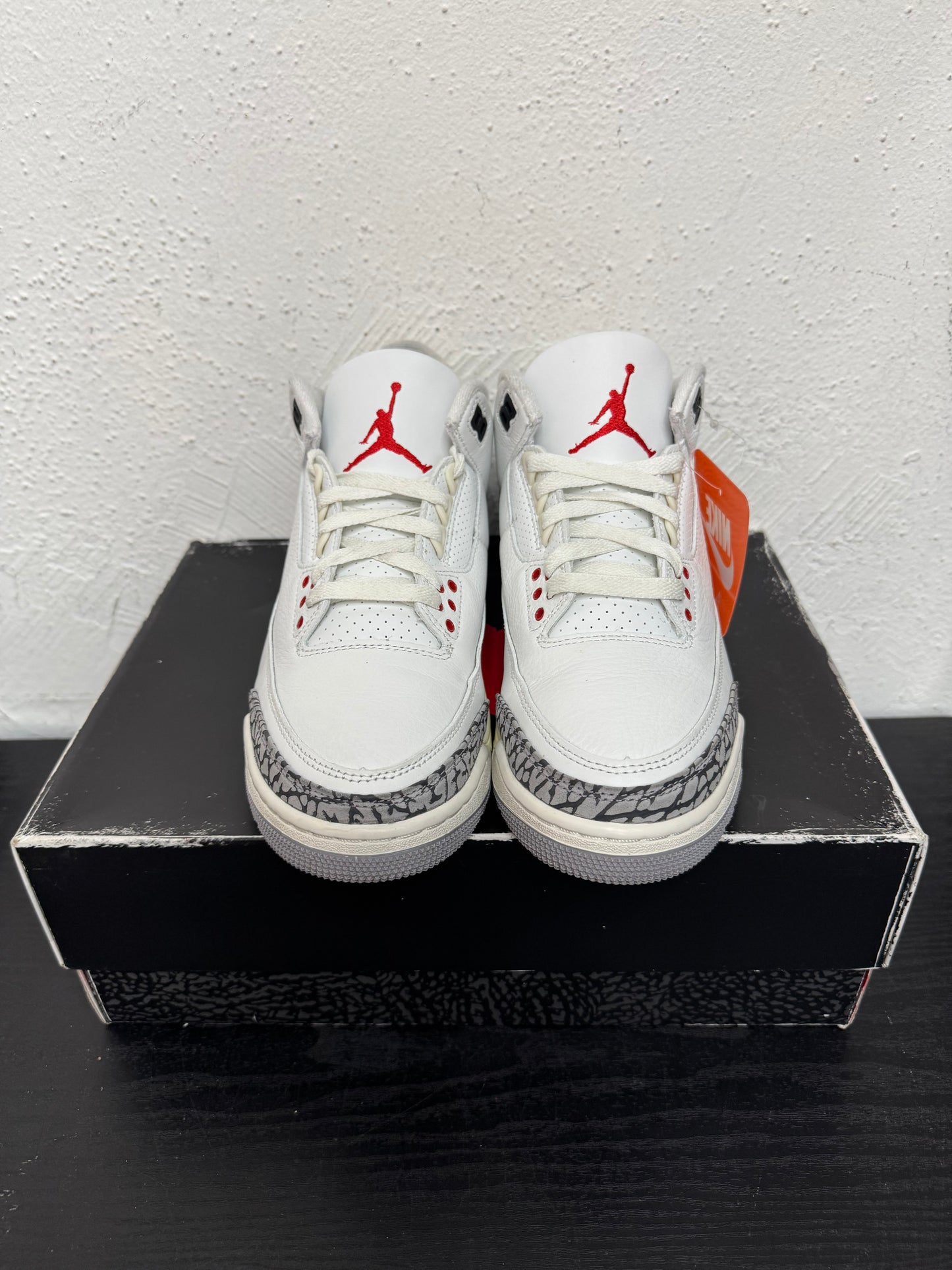 JORDAN 3 REIMAGINED WHITE CEMENT (USED)